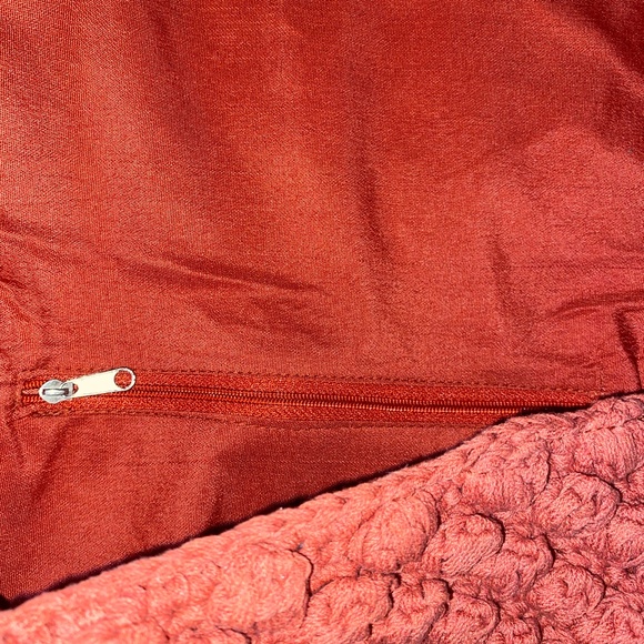 OKPTA Womens Red Orange Cinnabar Slender Medium Crocheted Handbag Baguette Purse - Picture 8 of 11